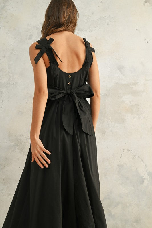 Classic Charm Bow Detail Woven Dress