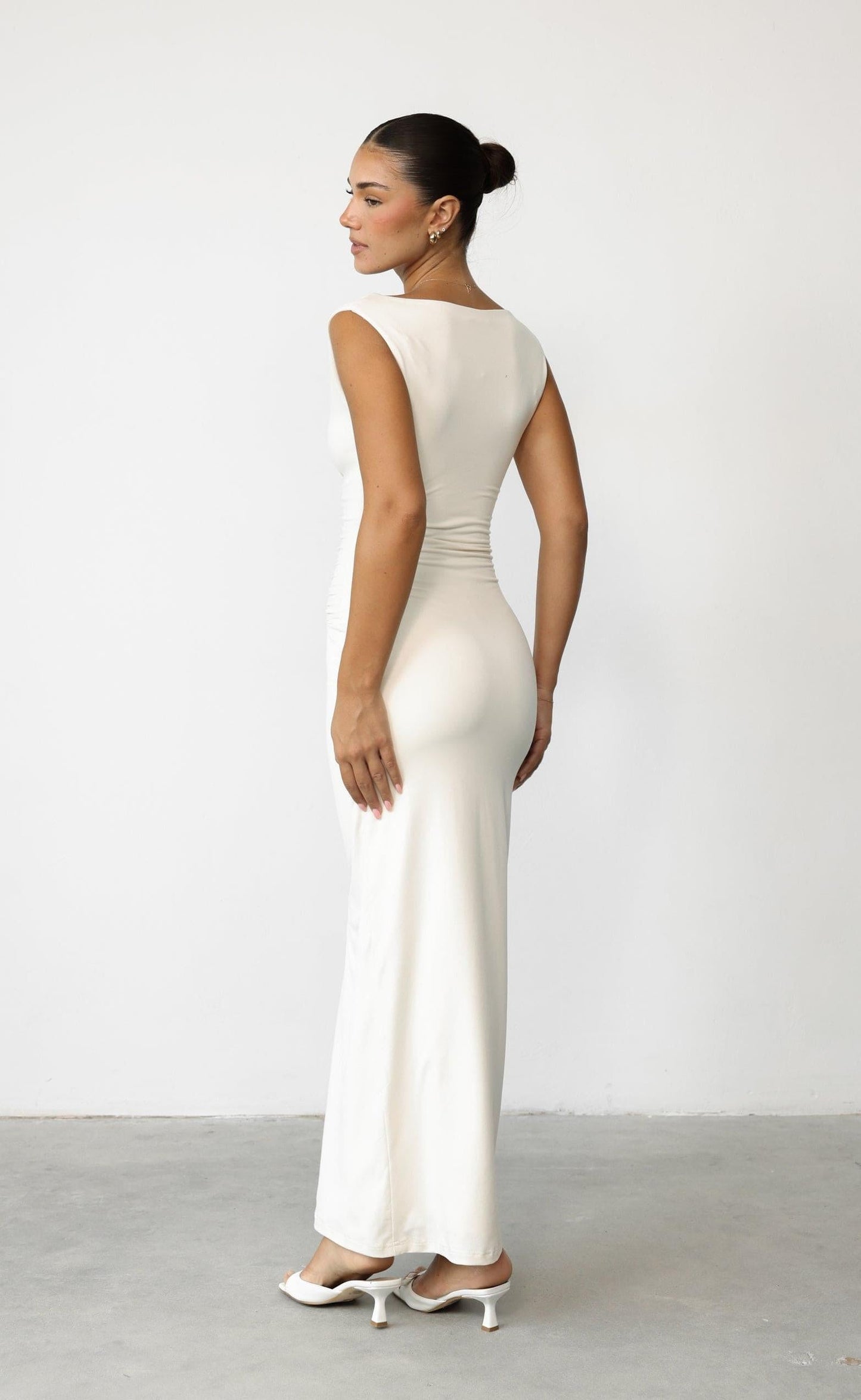 Viola Maxi Dress (Oat)