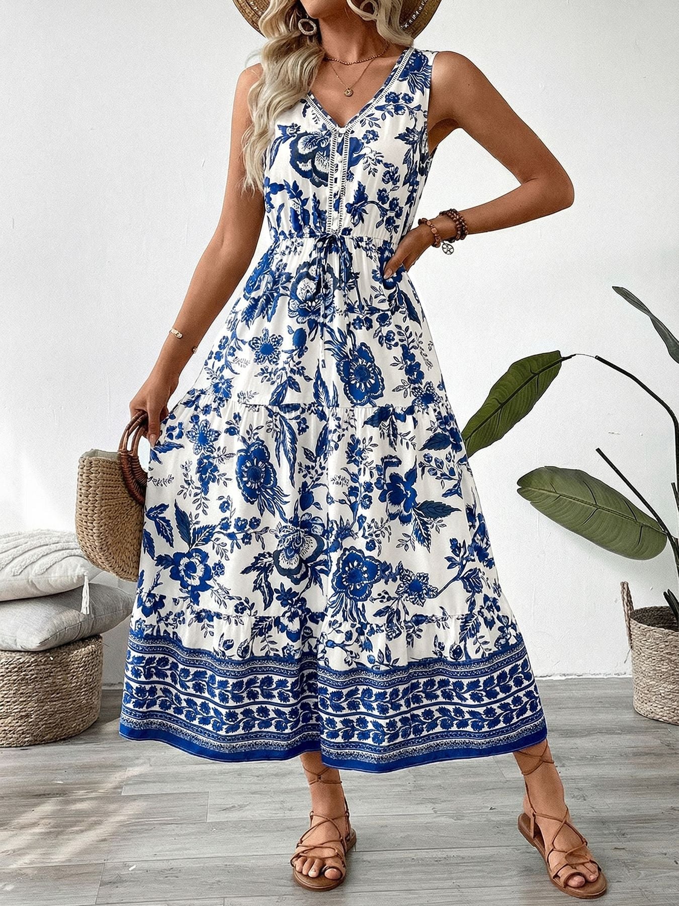 Floral Print Sleeveless V-neck Midi Dress