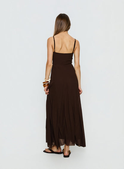 Janeira Pleat Maxi Dress Chocolate