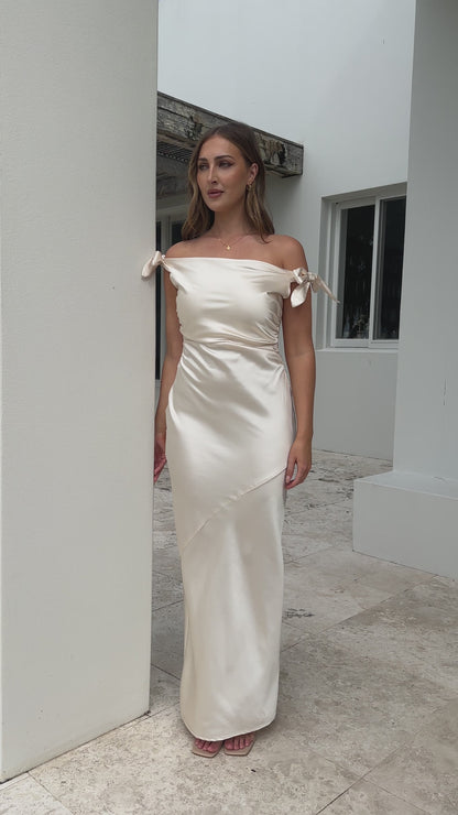 Frida Maxi Dress - Champagne