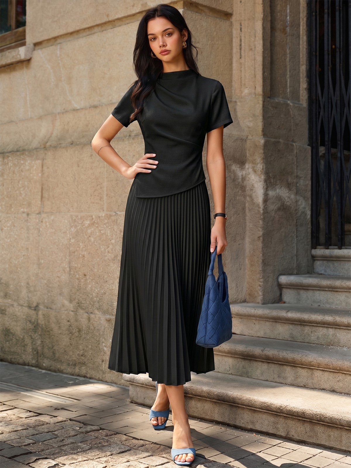 2 In 1 Short Sleeve Pleated Maxi Dress