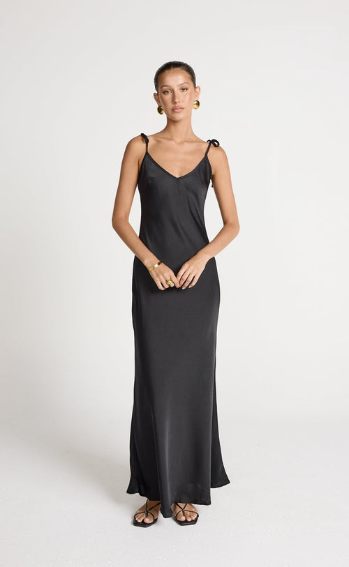 Jorjia Maxi Dress (Black)