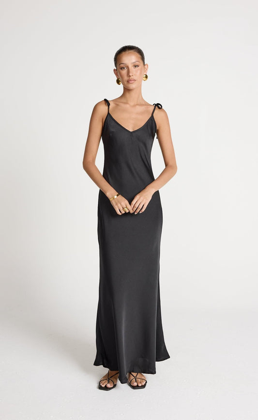 Jorjia Maxi Dress (Black)